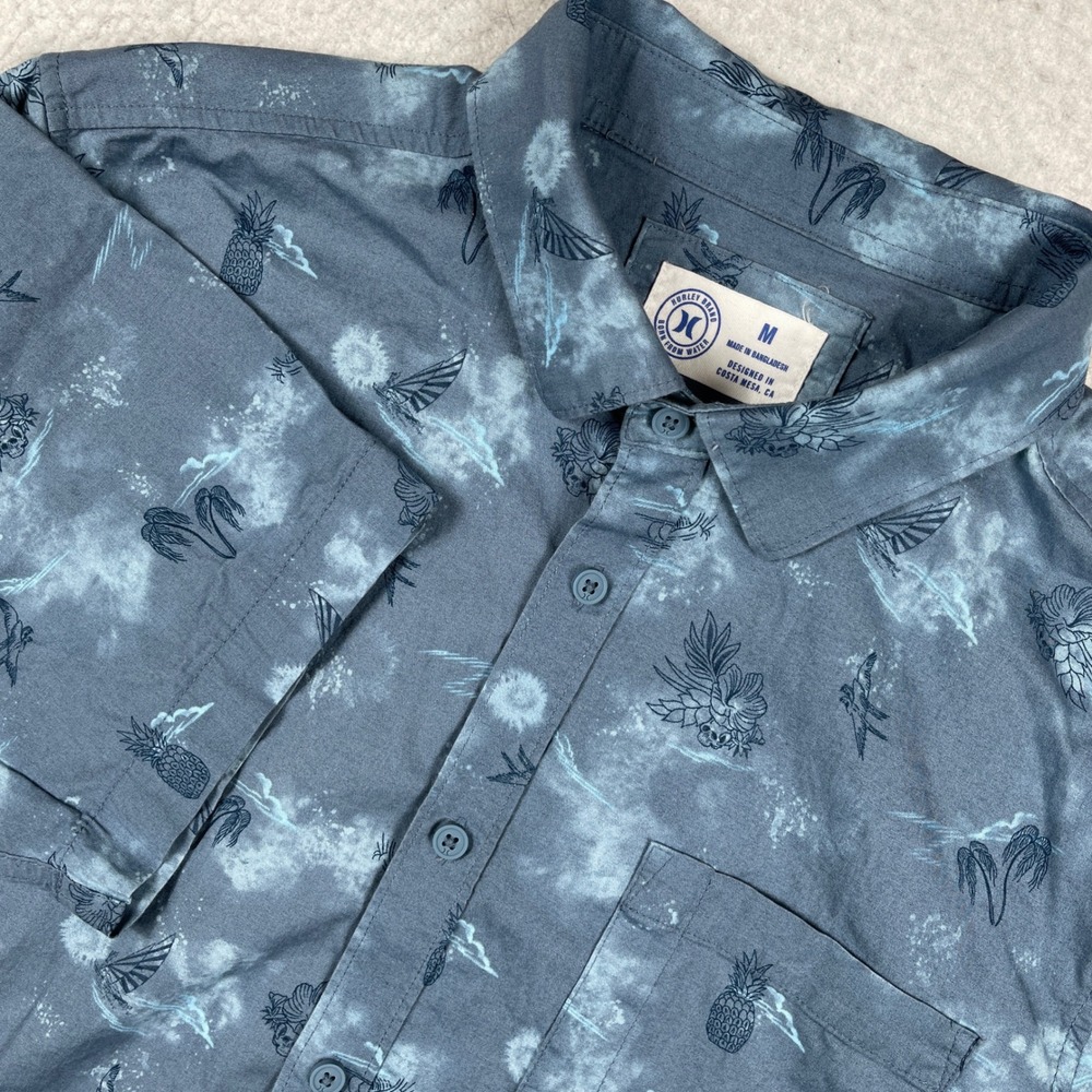 Hurley Button Down Shirt Mens Medium Blue Tropical Pineapple Casual Travel